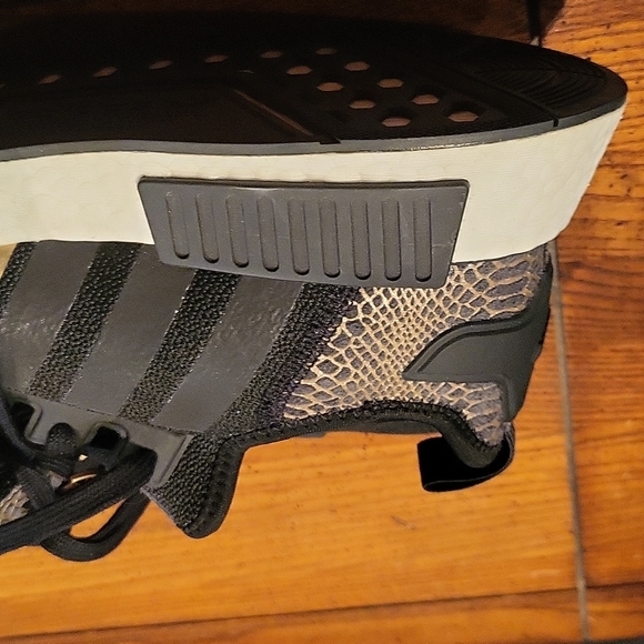 Adidas shoes. Super, super cute. - Picture 6 of 7